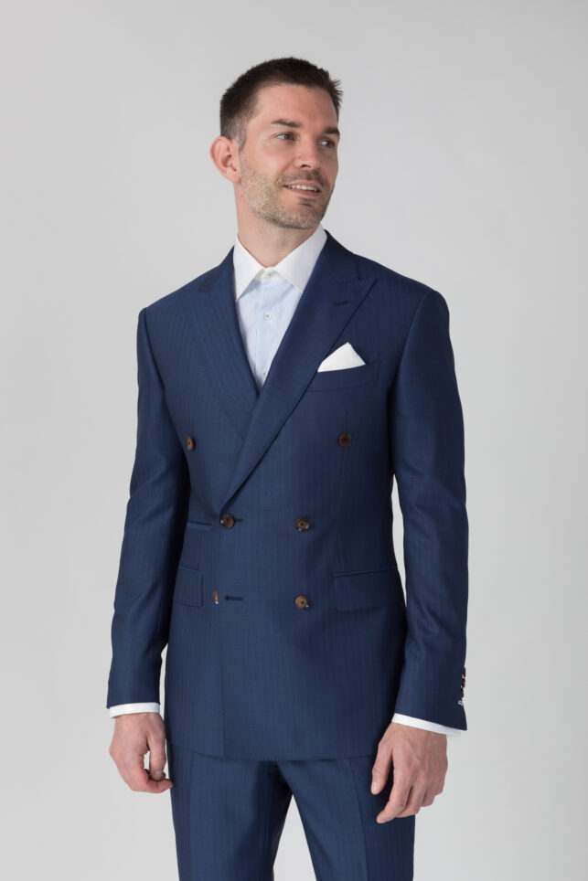 Executive Herringbone blue Suit Pavo fashion Anzug blau Massanzug Businessanzug Gentlemano luzern zug zürich massgeschneidert SCABAL doppelreiher doublebreasted bespoke